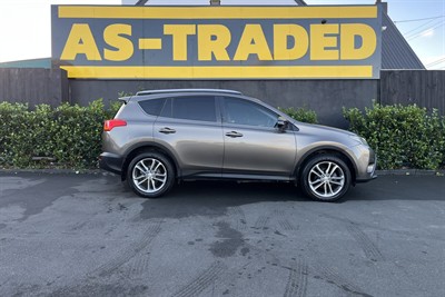 2013 Toyota RAV4 - Thumbnail