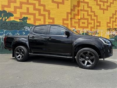 2017 Isuzu D-Max - Thumbnail