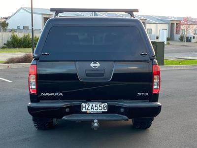 2015 Nissan Navara - Thumbnail