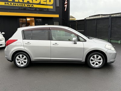 2007 Nissan Tiida - Thumbnail