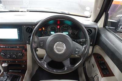 2007 Jeep Commander - Thumbnail