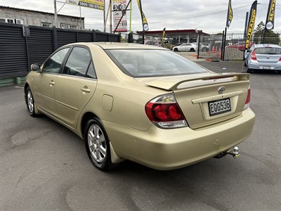 2006 Toyota Camry - Thumbnail