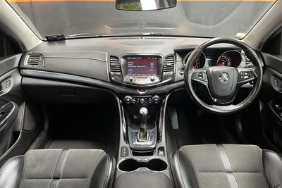 2017 Holden Commodore - Thumbnail