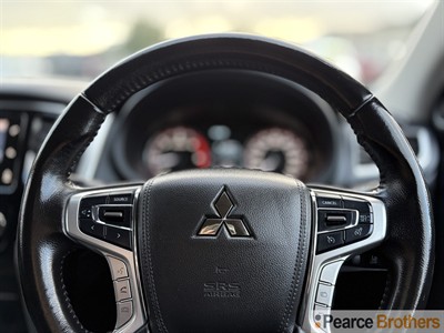 2021 Mitsubishi Triton - Thumbnail