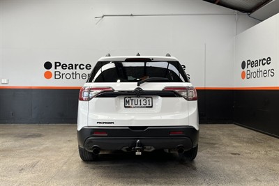 2020 Holden Acadia - Thumbnail