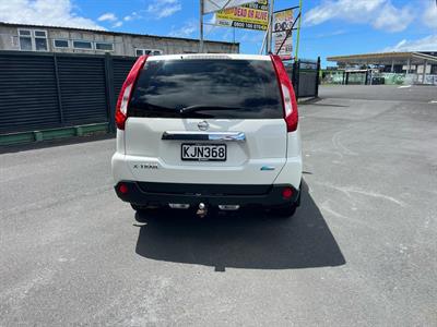 2014 Nissan X-Trail - Thumbnail