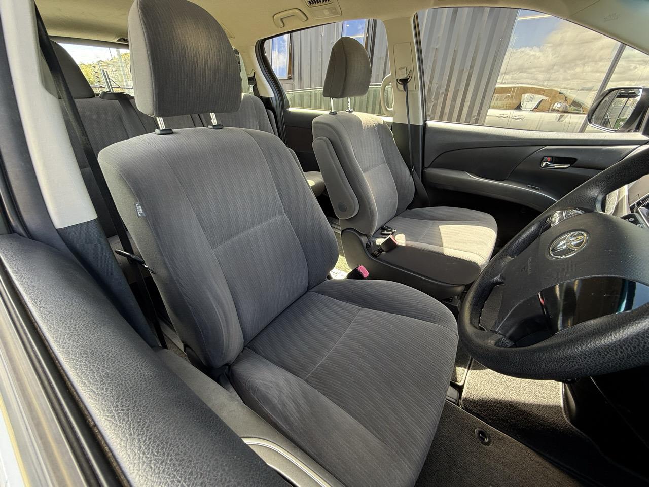 2012 Toyota Estima