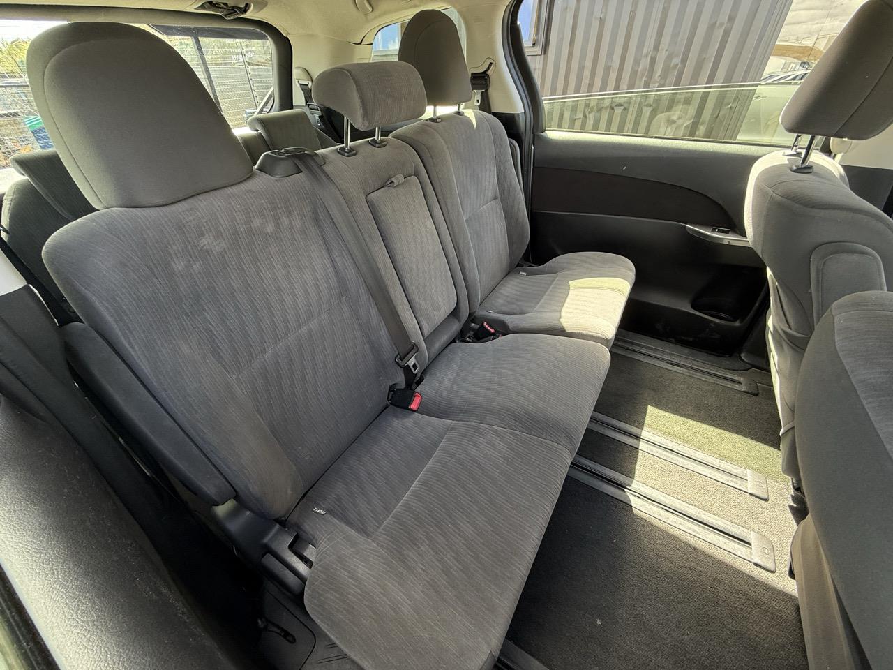 2012 Toyota Estima