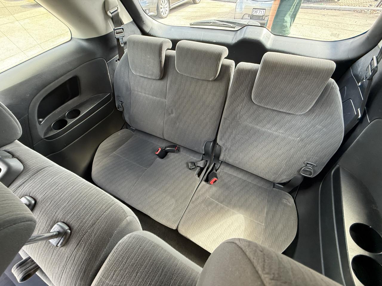 2012 Toyota Estima
