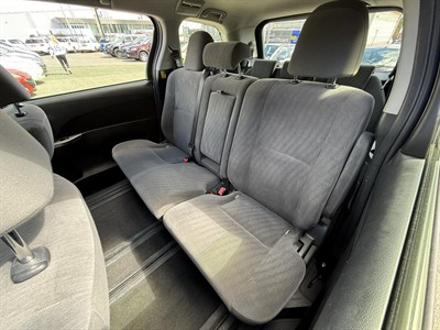 2012 Toyota Estima - Thumbnail