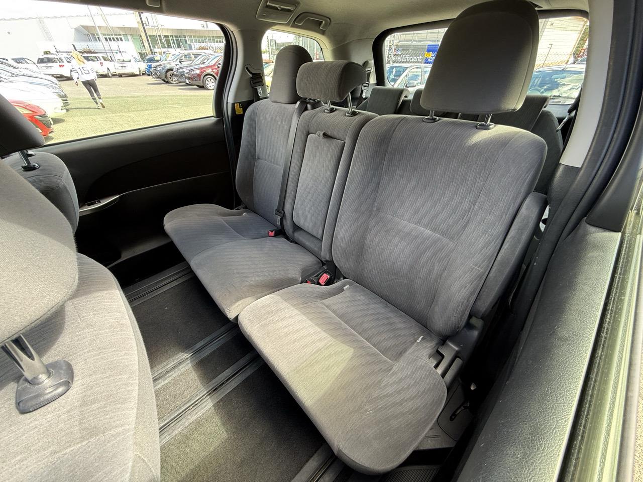 2012 Toyota Estima