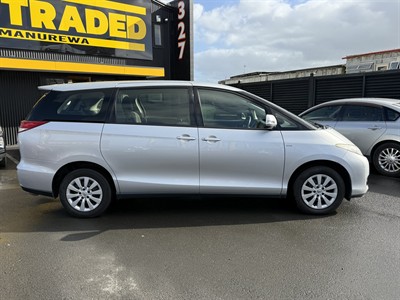 2012 Toyota Estima - Thumbnail