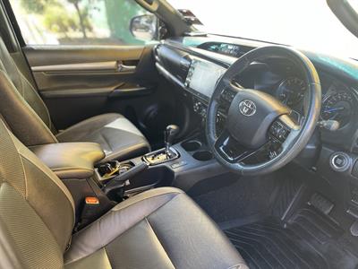 2021 Toyota Hilux - Thumbnail