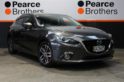 2013 Mazda Axela