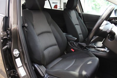 2013 Mazda Axela - Thumbnail