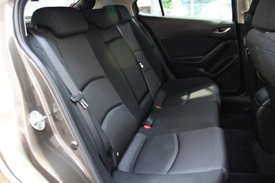 2013 Mazda Axela - Thumbnail