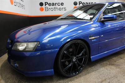 2006 Holden COMMODORE - Thumbnail