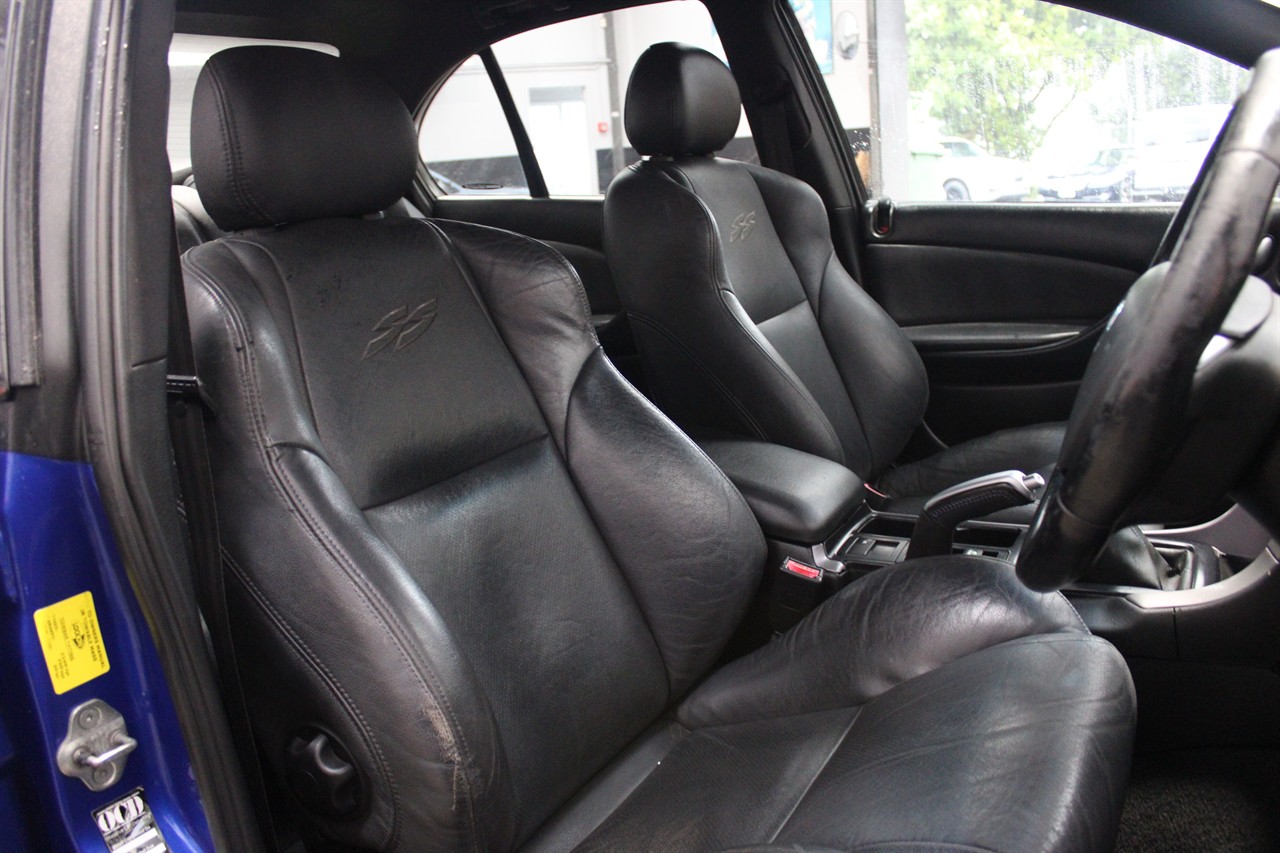 2006 Holden COMMODORE