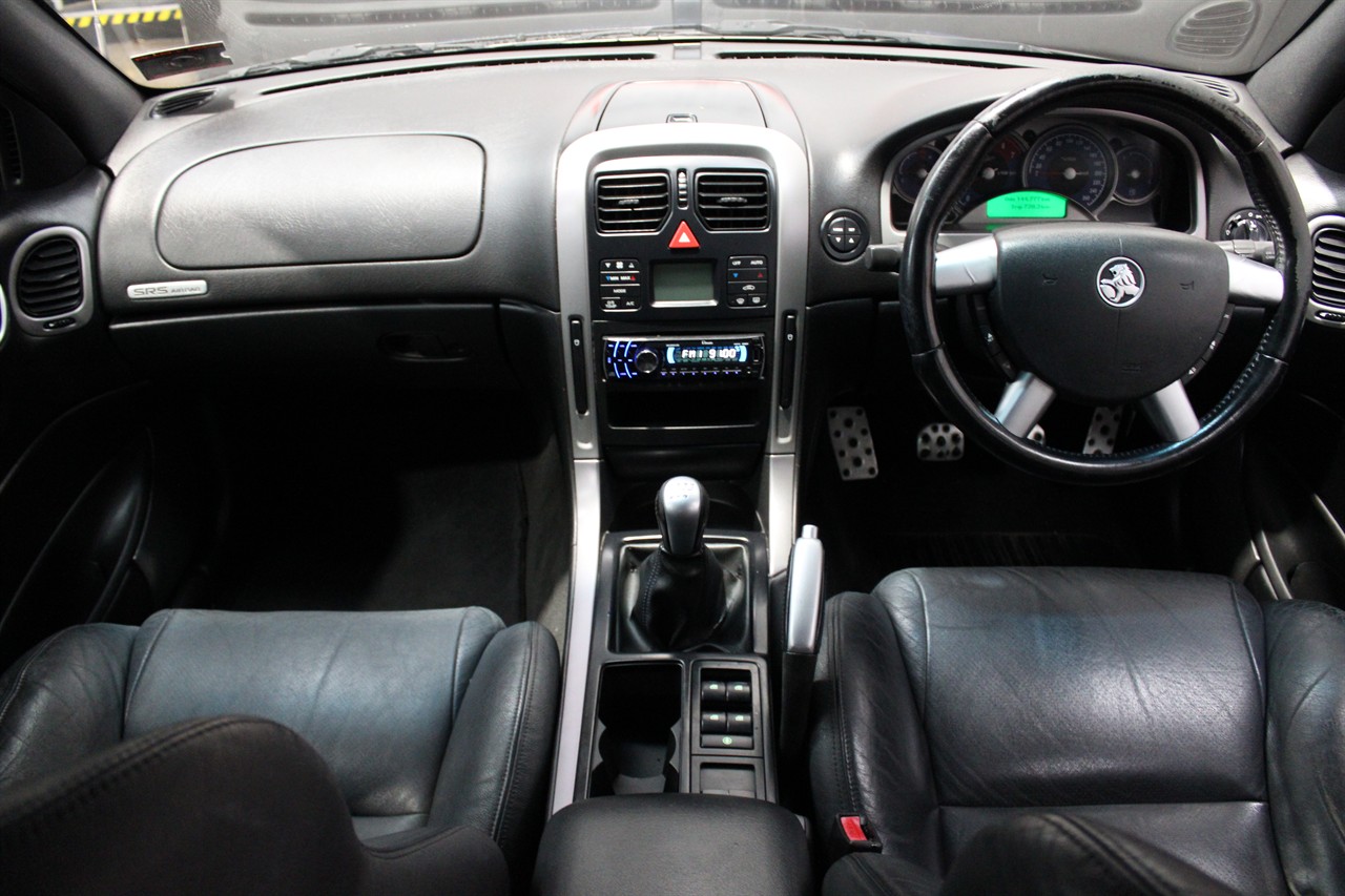 2006 Holden COMMODORE