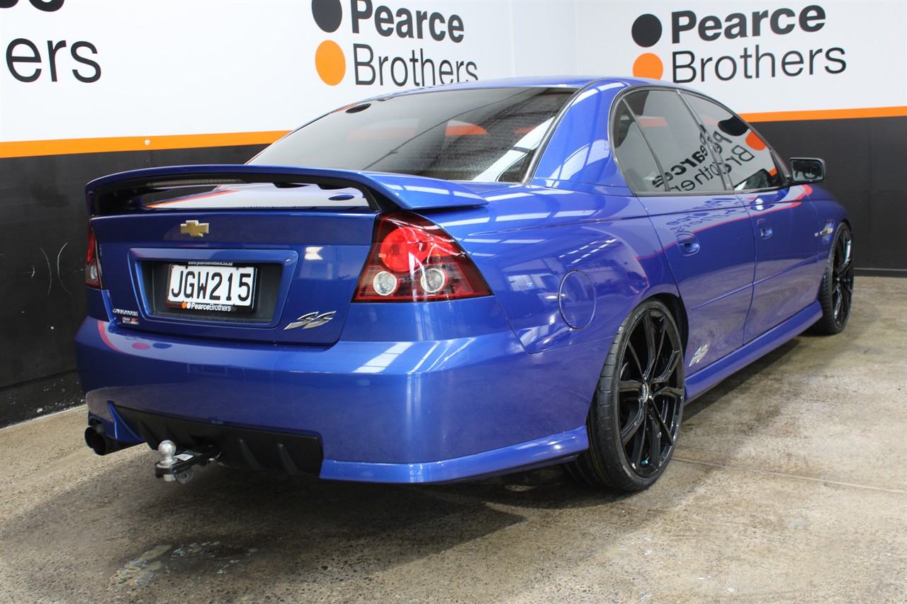2006 Holden COMMODORE