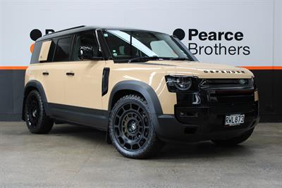 2023 Land Rover Defender - Thumbnail