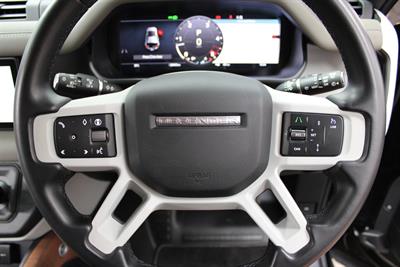 2023 Land Rover Defender - Thumbnail