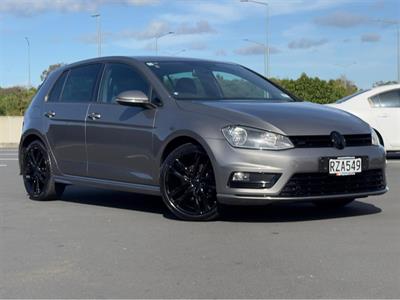 2015 Volkswagen Golf - Thumbnail