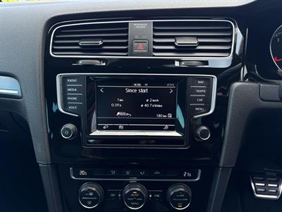 2015 Volkswagen Golf - Thumbnail