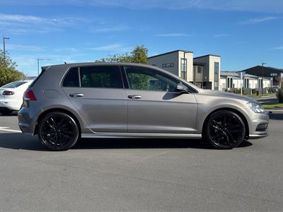 2015 Volkswagen Golf - Thumbnail