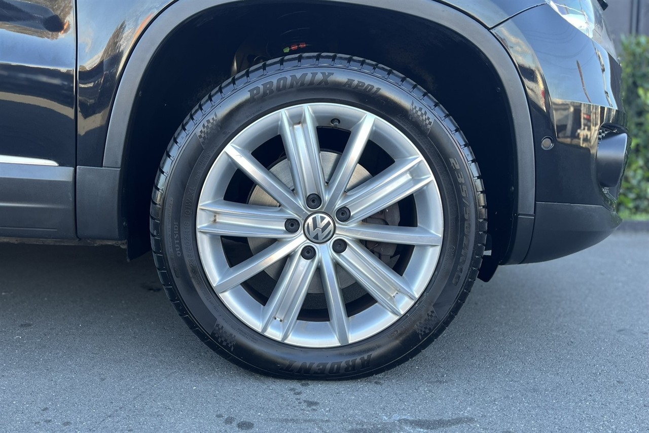 2015 Volkswagen TIGUAN