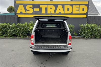 2022 Nissan Navara - Thumbnail