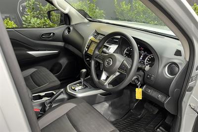 2022 Nissan Navara - Thumbnail