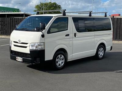 2016 Toyota Hiace - Thumbnail