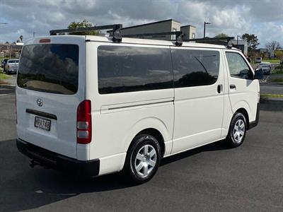 2016 Toyota Hiace - Thumbnail