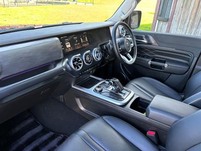 2025 GWM Tank 300 - Thumbnail