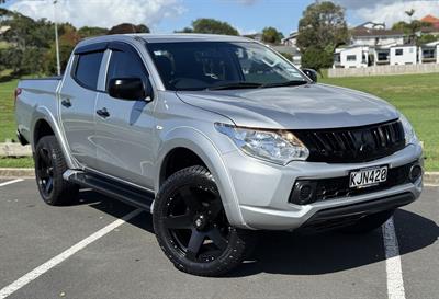 2017 Mitsubishi Triton