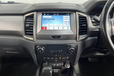 2016 Ford Everest - Thumbnail