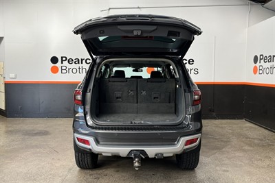 2016 Ford Everest - Thumbnail