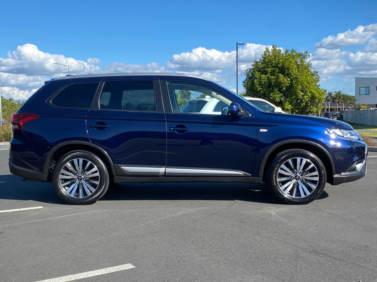 2022 Mitsubishi Outlander