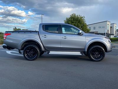 2018 Mitsubishi Triton - Thumbnail