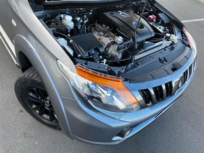 2018 Mitsubishi Triton - Thumbnail
