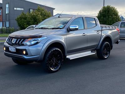 2018 Mitsubishi Triton - Thumbnail