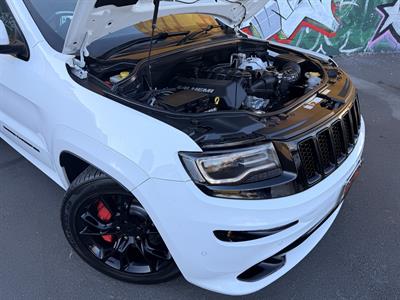 2014 Jeep GRAND CHEROKEE - Thumbnail