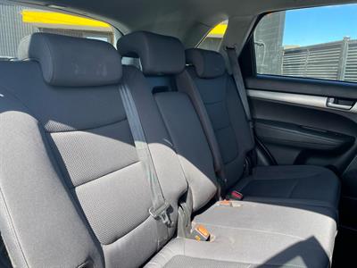 2012 Kia Sorento - Thumbnail