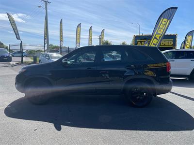 2012 Kia Sorento - Thumbnail
