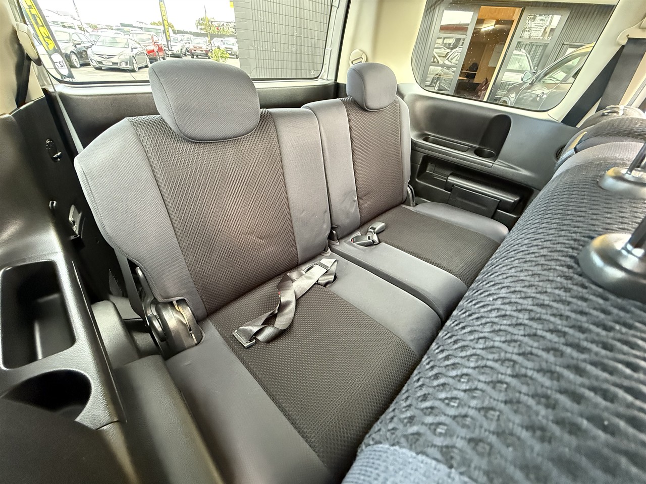 2006 Nissan Serena
