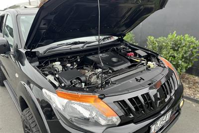 2018 Mitsubishi Triton - Thumbnail