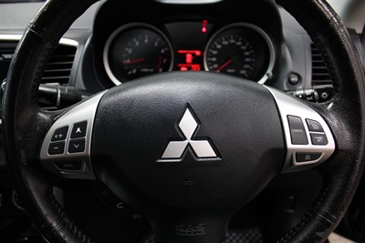 2018 Mitsubishi Lancer - Thumbnail