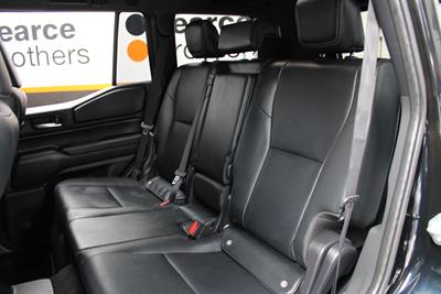 2025 Toyota Landcruiser Prado - Thumbnail