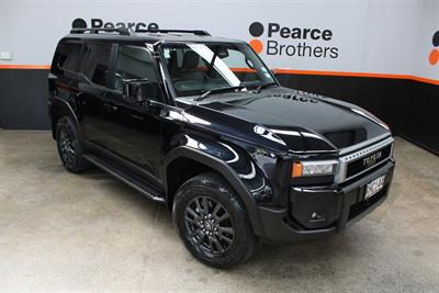 2025 Toyota Landcruiser Prado - Thumbnail